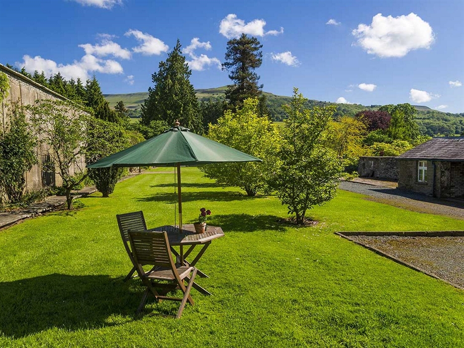 Glanusk Lodge, The Tower, Garden Cottage