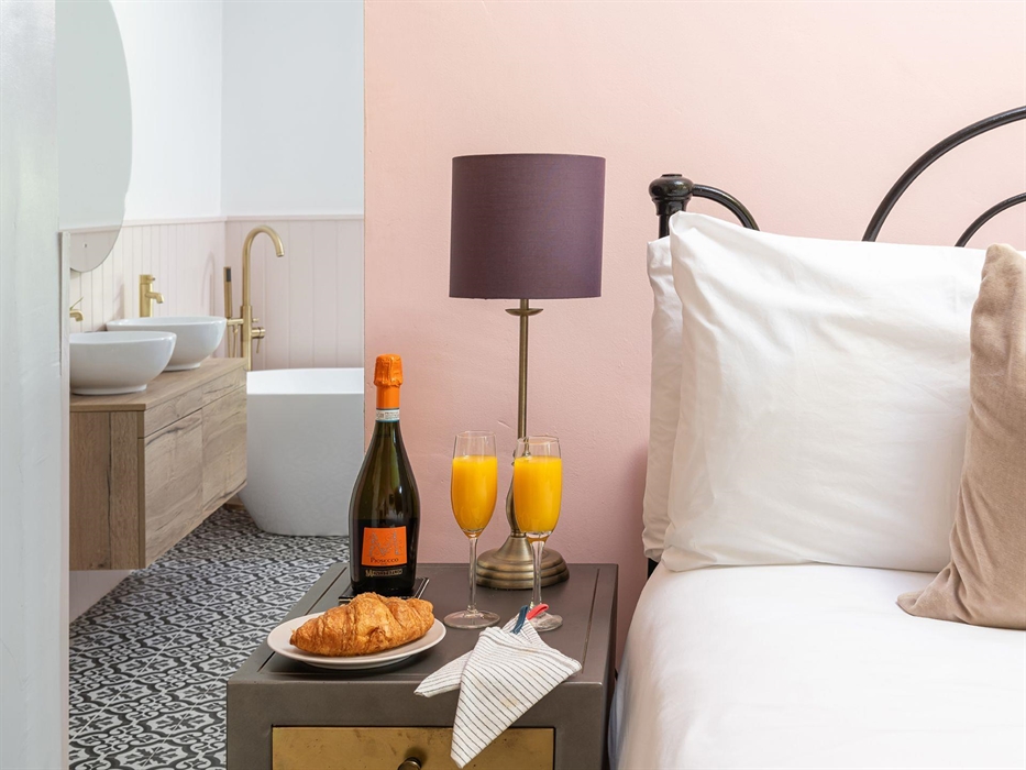 The Cors Country House