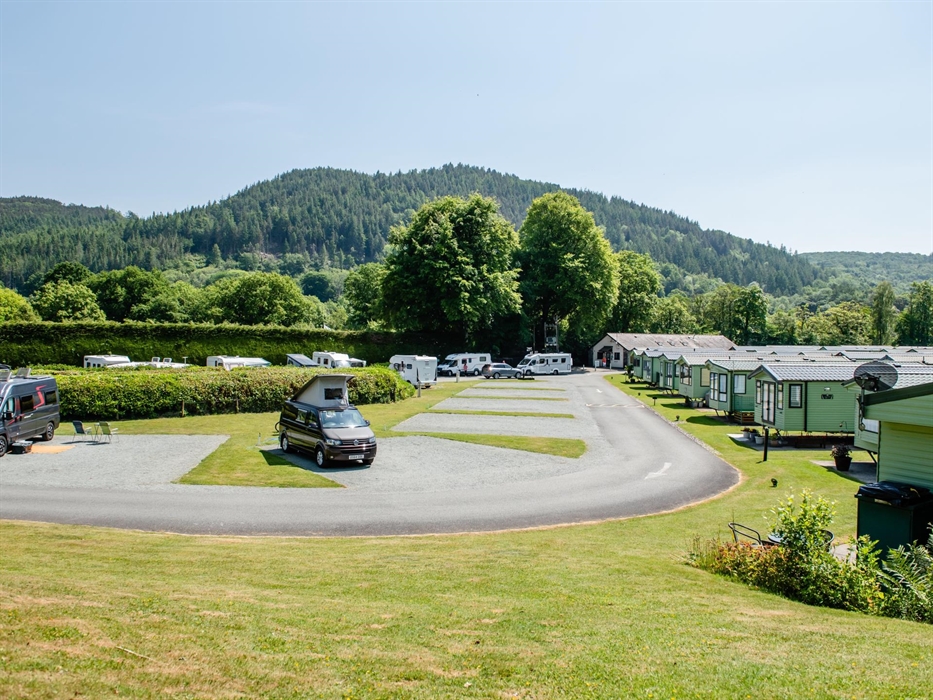 Riverside Touring & Holiday Home Park