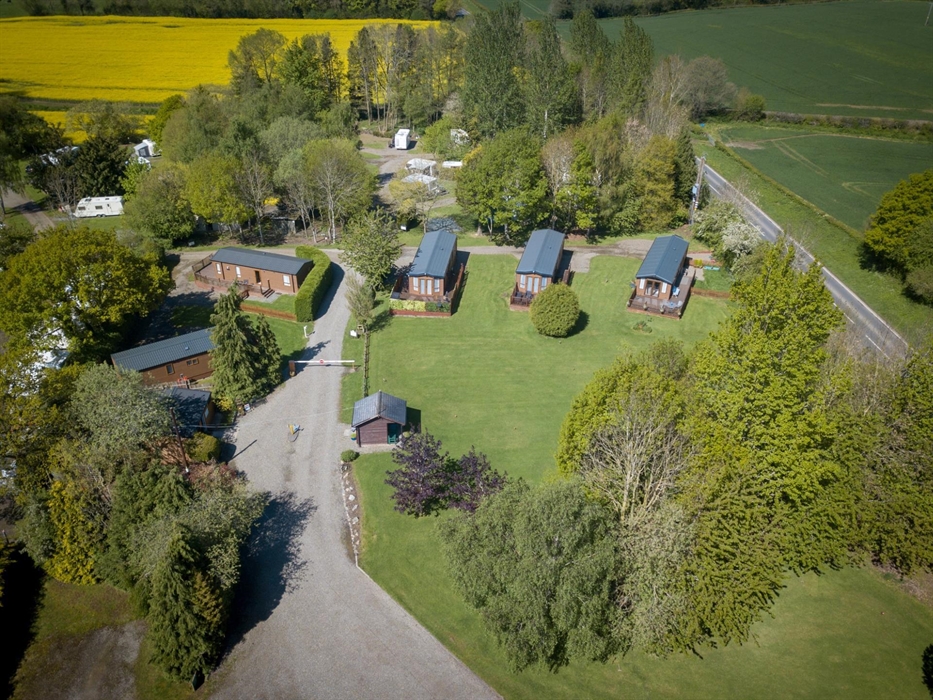 Daisy Bank Tourers-Lodges-Pods