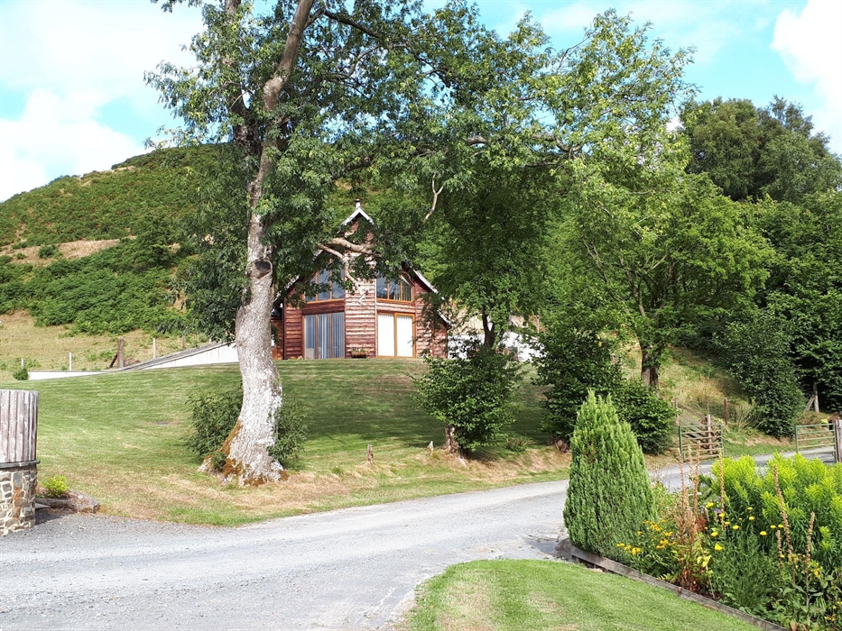 POOL VIEW LODGE sleeps 4