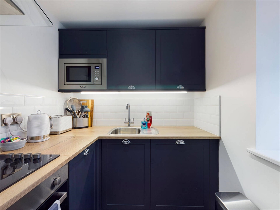 Driftwood Lodge Kitchen