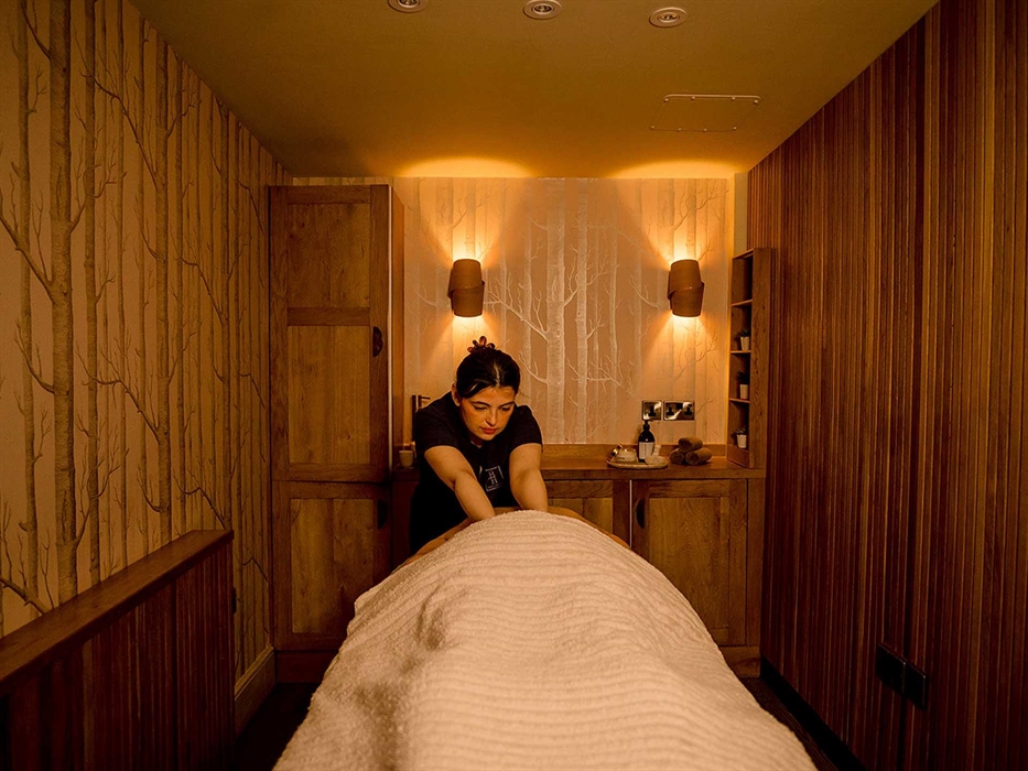 Guests are able to book and enjoy treatments from VOYA organic and Rhug Wild Beauty - bookable online prior to arrival or during your stay.