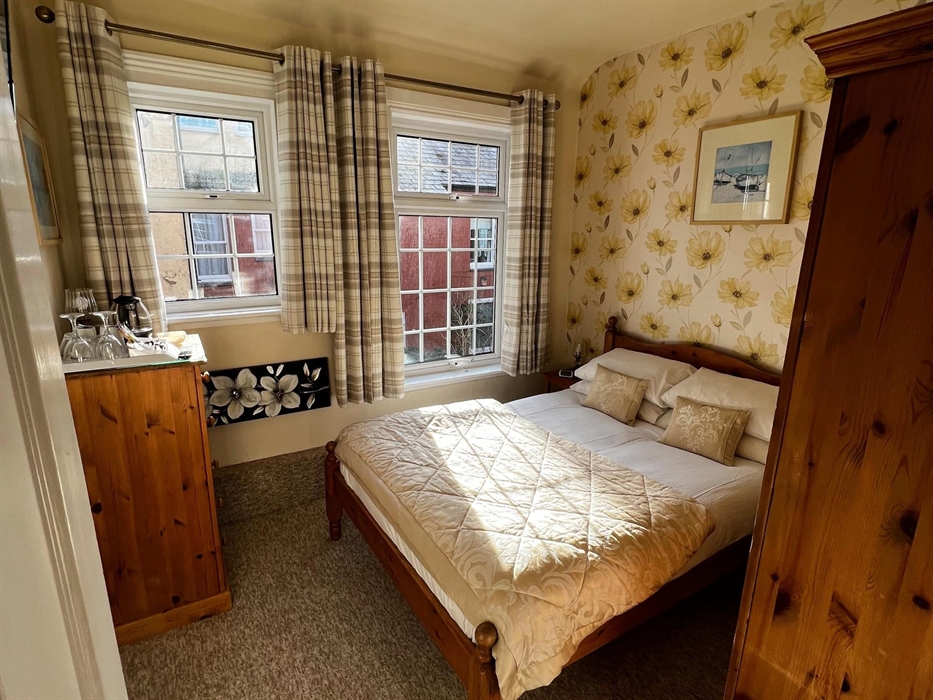 Room 2 Double Garden view