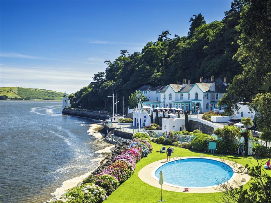 Experience the magic of staying in Portmeirion. Stay in one of two luxury 4-star hotels or in a suite in the middle of the village.