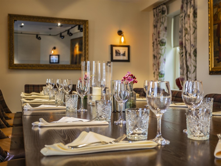 Private Meeting / Dining