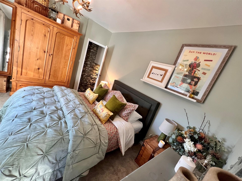 A luxurious bedroom awaits!