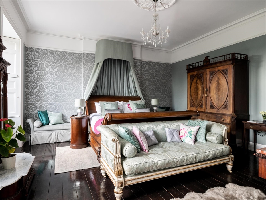 Berrington Davies Suite