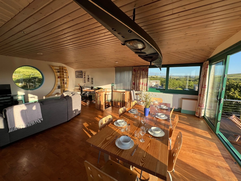 The Eco Barn at Presei Venture - Interior