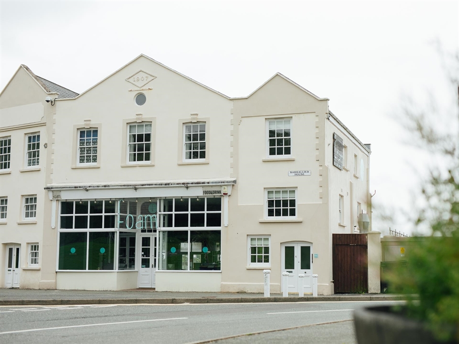 The Shores Apartments