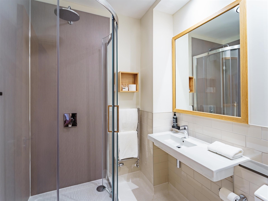 Bathroom at Park Lodge Hotel