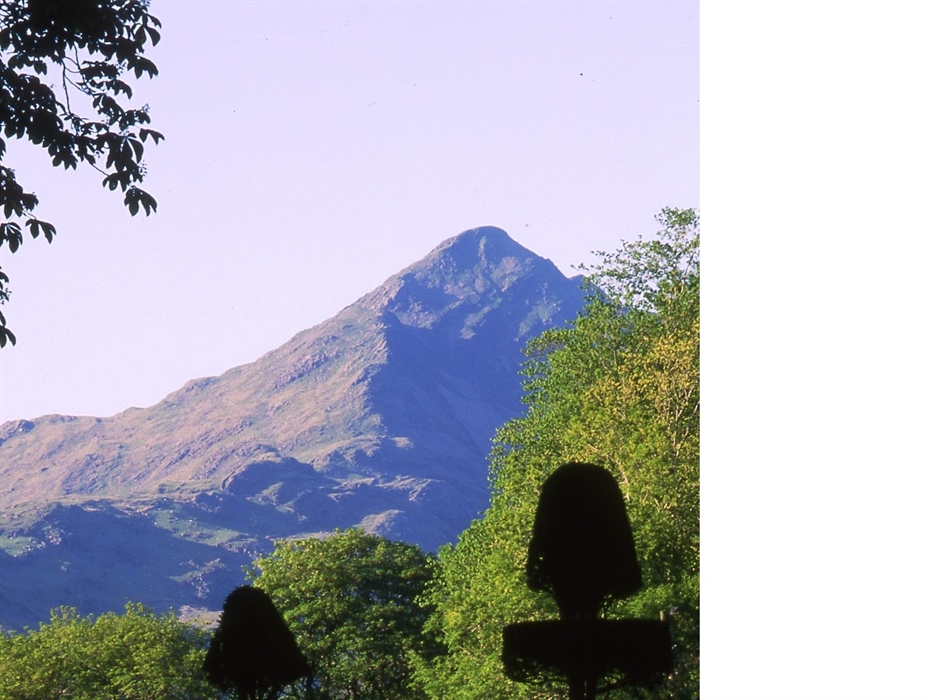Cnicht from Plas Brondanw Gardens