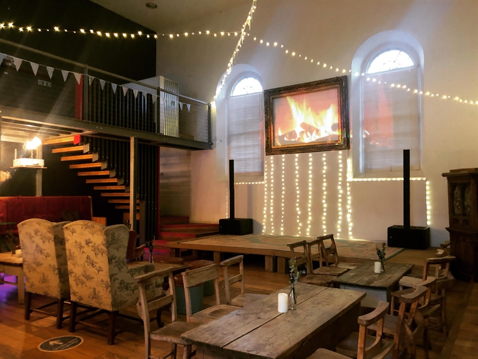 The Globe at Hay Main Hall and Café