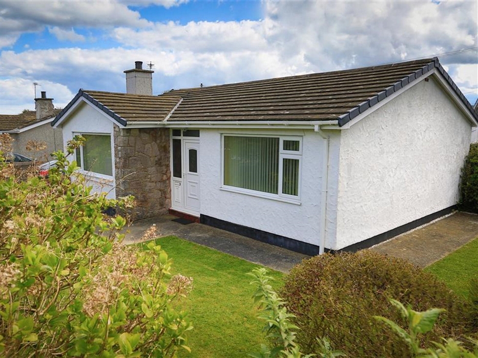 6113 - Seaside Bungalow, Benllech