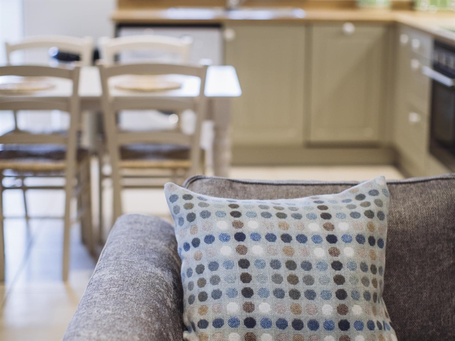 self catering dog friendly cottages