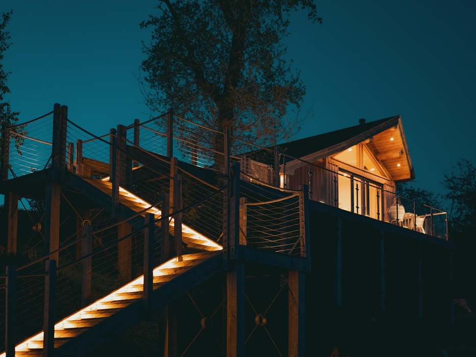 Oaklands Glamping & Treehouse