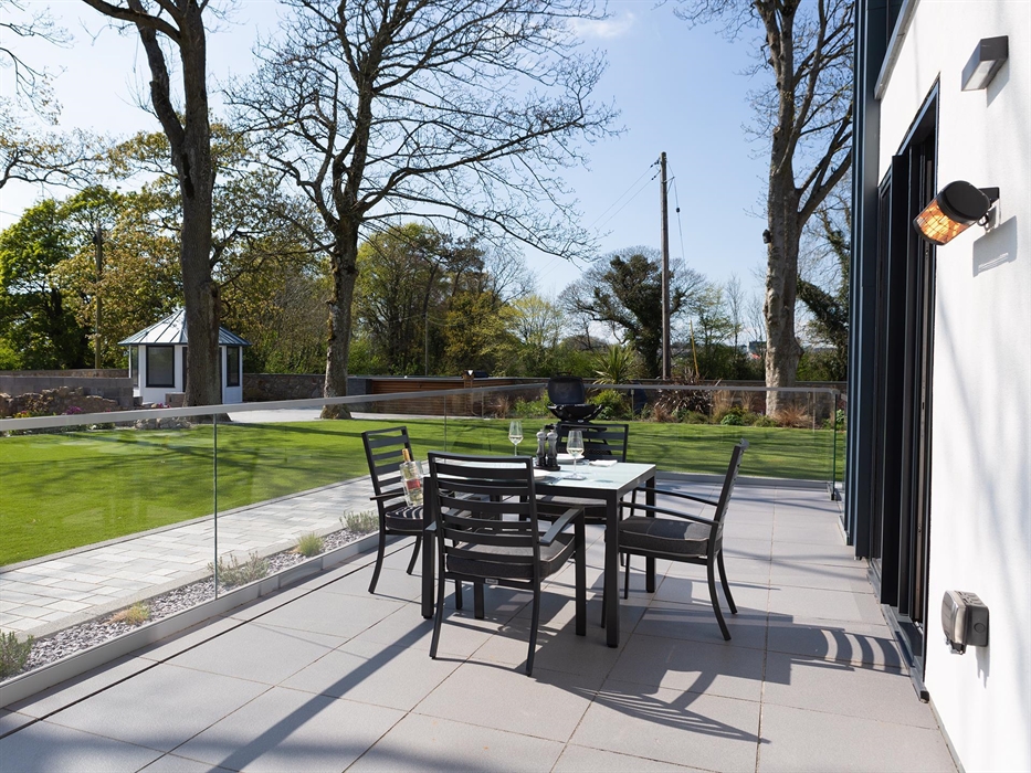 Dafarn Newydd Studio