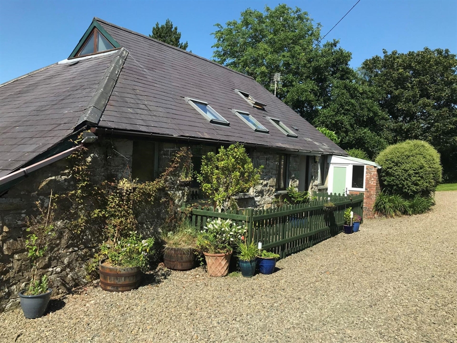 Ysgubor Cerrig/Stone Barn Cottage
