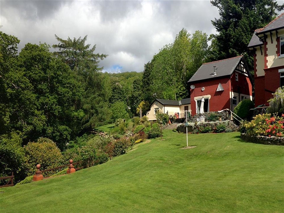 Butterfly-exterior-o-ed-16