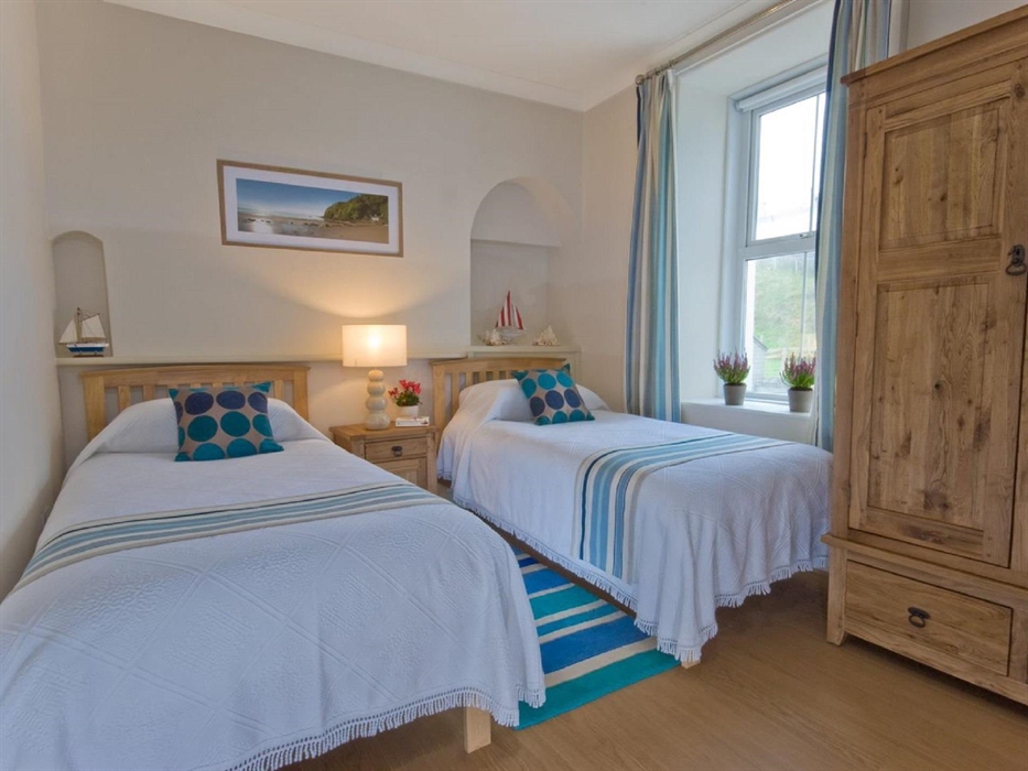 Hywyn Twin Bedroom