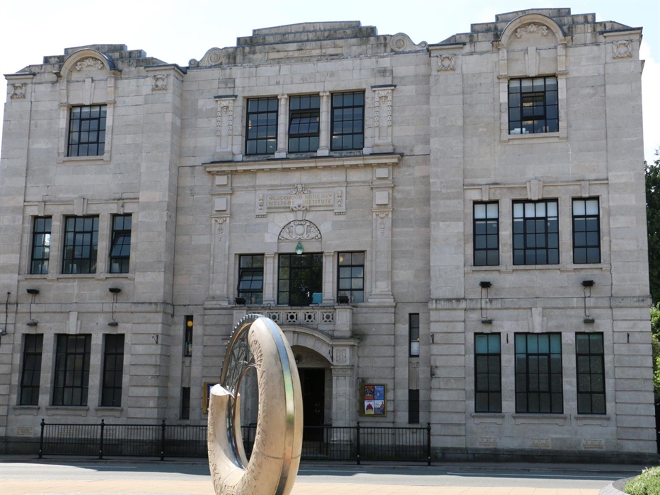 Blackwood Miners' Institute Exterior