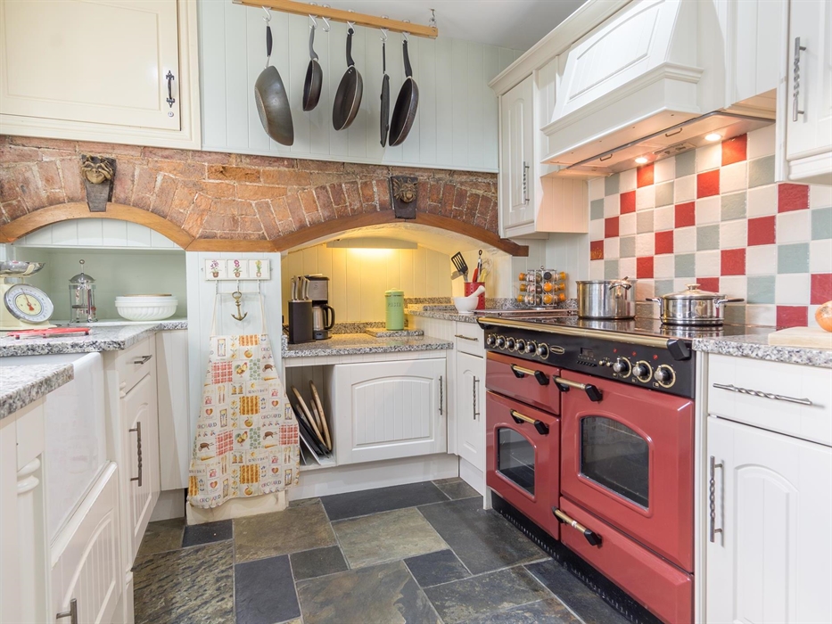 Well equipped Kitchen with large range master