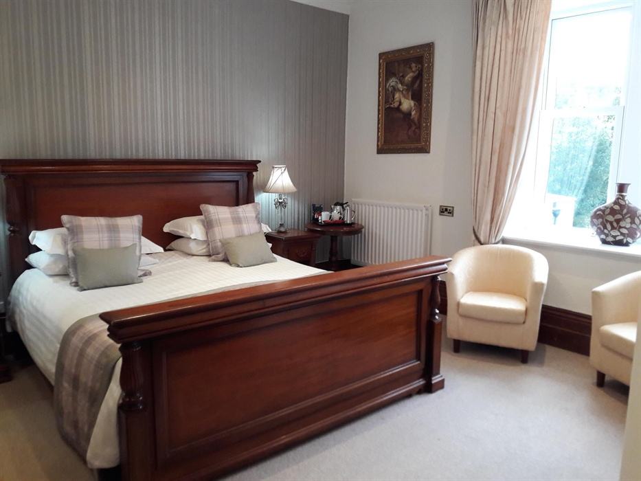 Deluxe Room overlooking the gardens