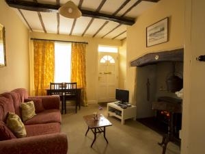 Sitting room at the Town Cottage, Llanidloes