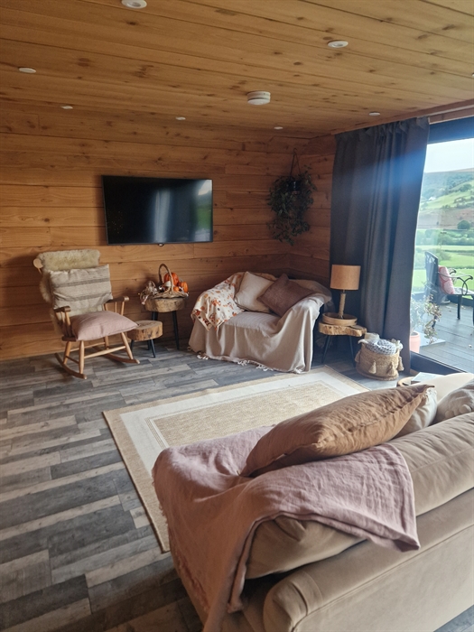 Cnocell Y Coed, Rhiw Wood Treehouses