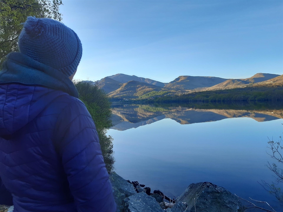 Beautiful scenery of the mountains of Llanberis reflected in the lake