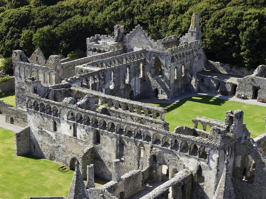 St David s Bishop s Palace VisitWales