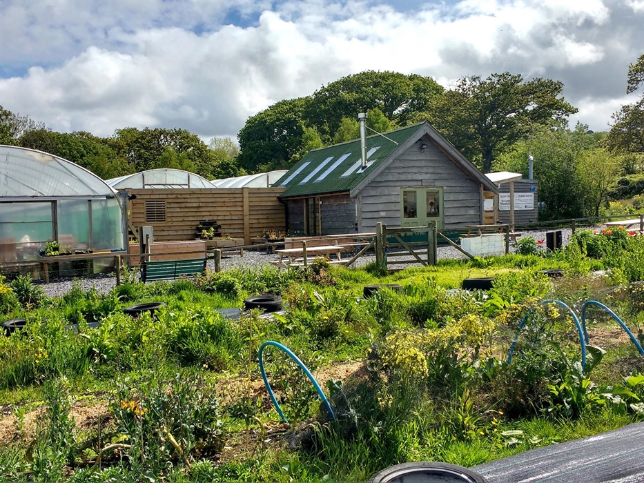 Blas Lôn Las Shop and Cafe