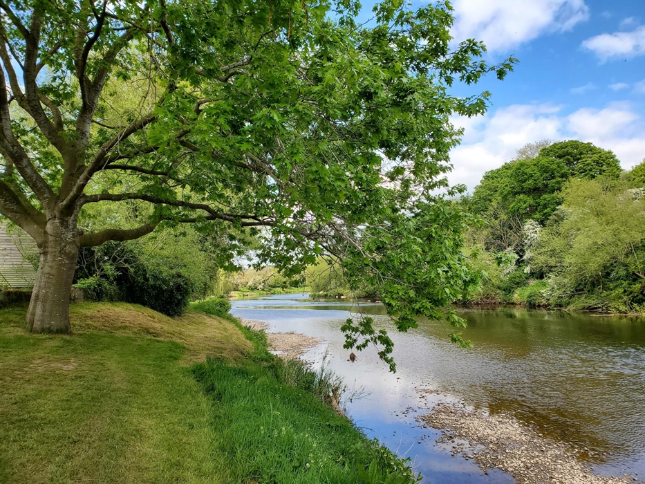 Looking down the river Wye