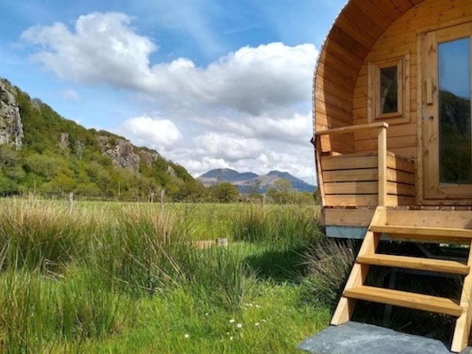 Western Wagon Style Accommodation