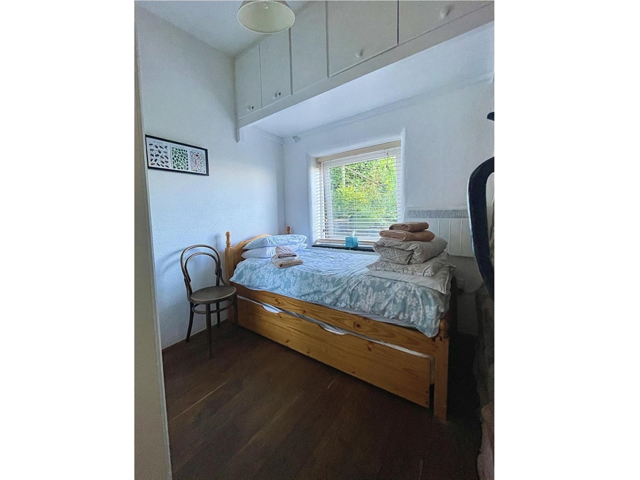 Top Barn - bedroom 2