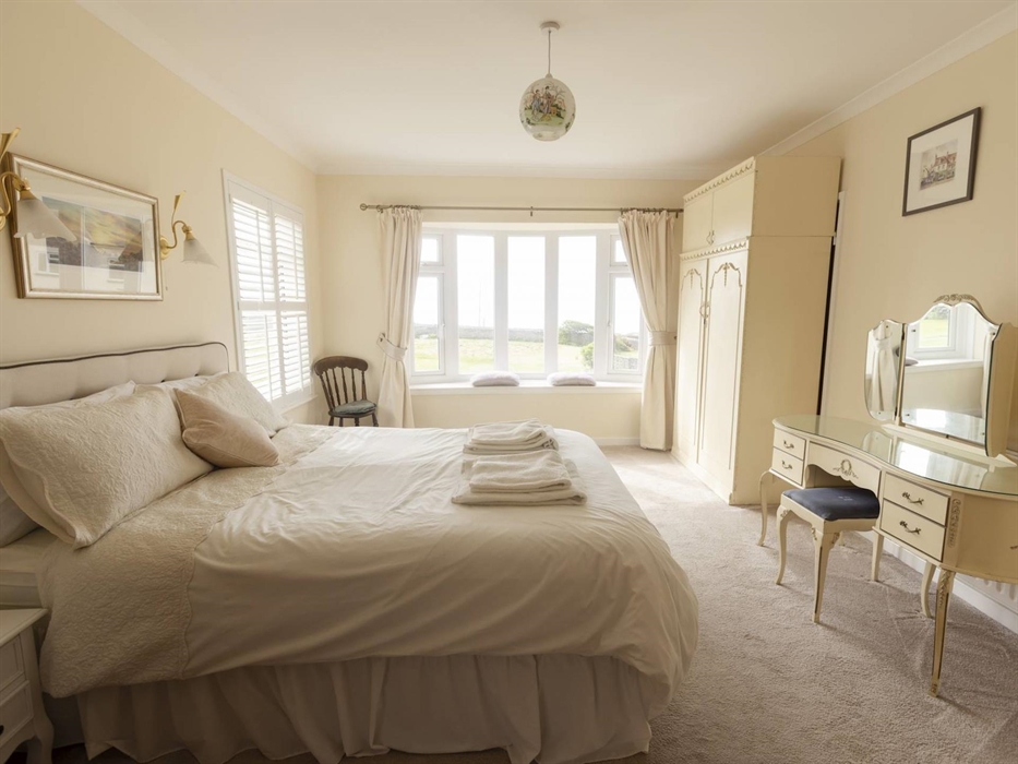 Little West Bungalow