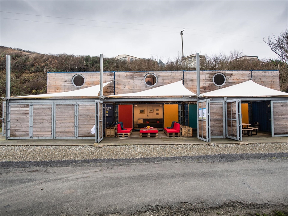 On the Wales Coast Path in Cwmtydu, between New Quay and Llangrannog. Ty Cwch provides unique, contemporary and affordable accommodation where you can