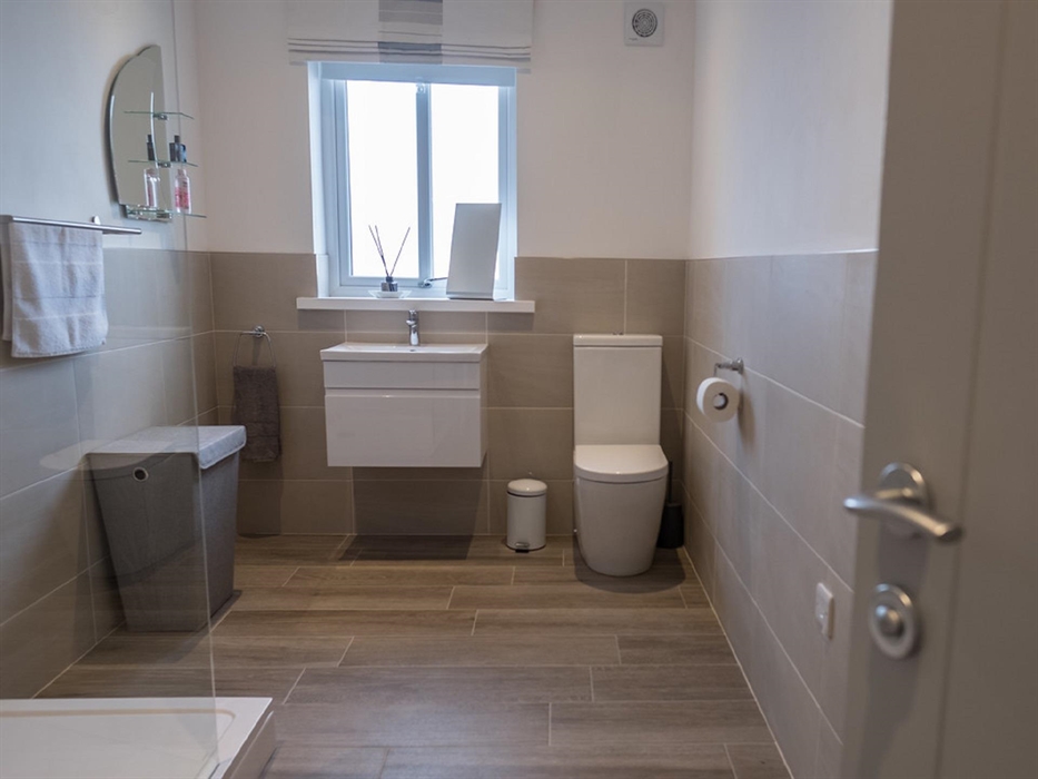 Ground Floor Bathroom