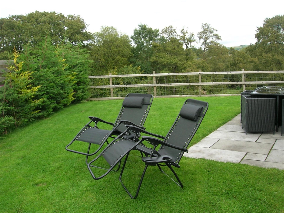 The trees have now grown up between the 2 lodges making it very private at either lodge.