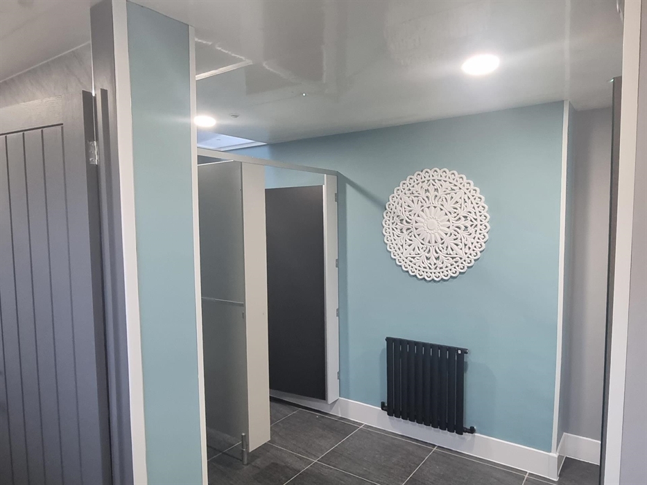 Ladies washroom for the touring and camping pitches