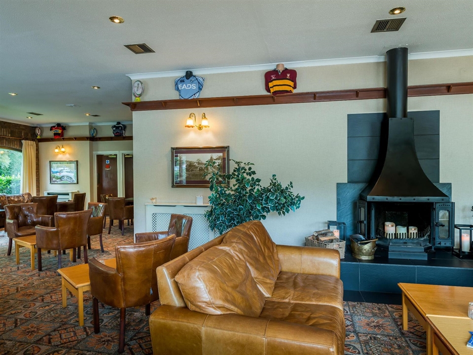 Dragons Den Residents Lounge