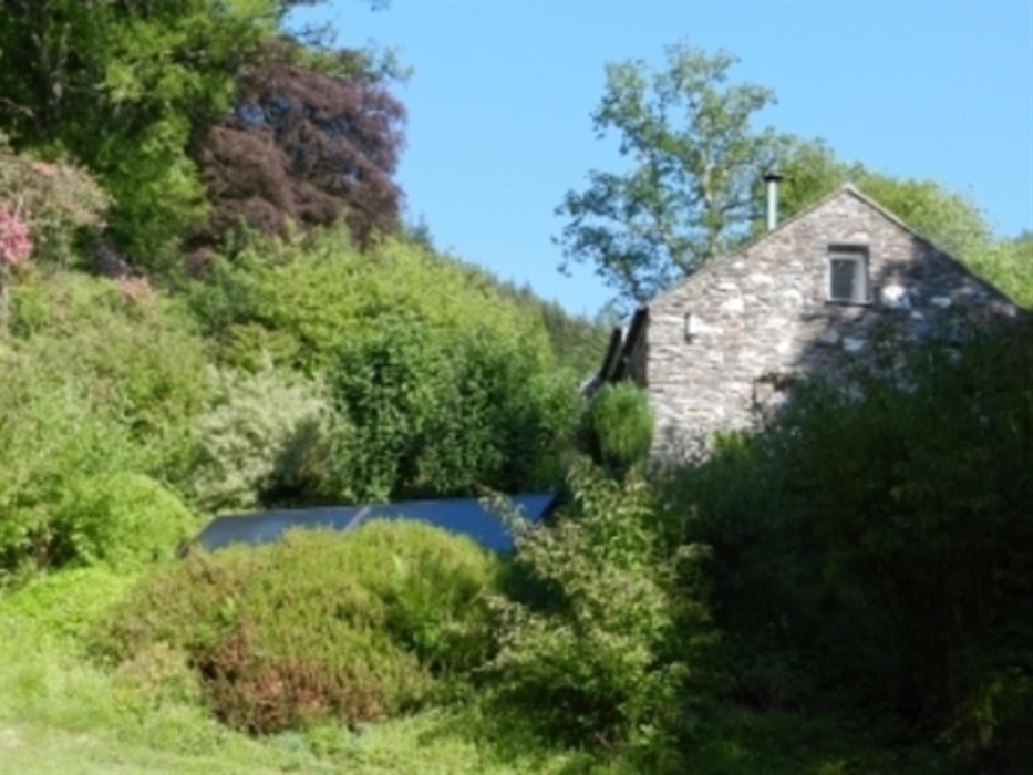 Solar panels for water heating at Yr Hen Stablau