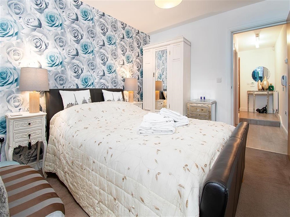 11DeganwyCastleB_002