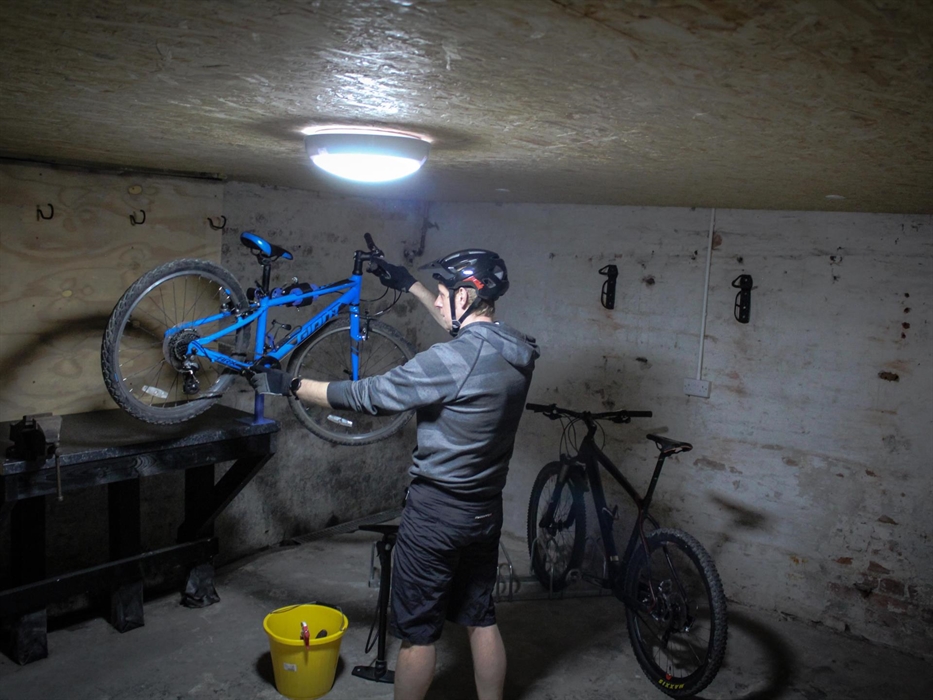 Indoor Mtb Store at Glandwr House, Rhayader with drying room and wash room