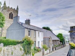 View of Steeple Lane