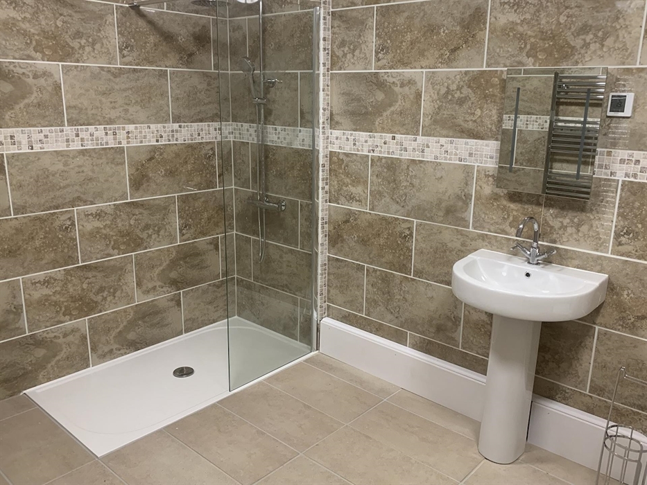 Hawthorn, Mid Wales Lodges