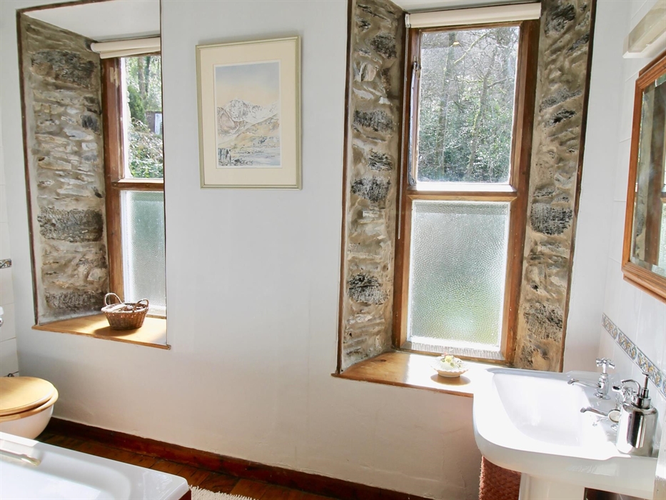 Shower room at Coedfa Bach