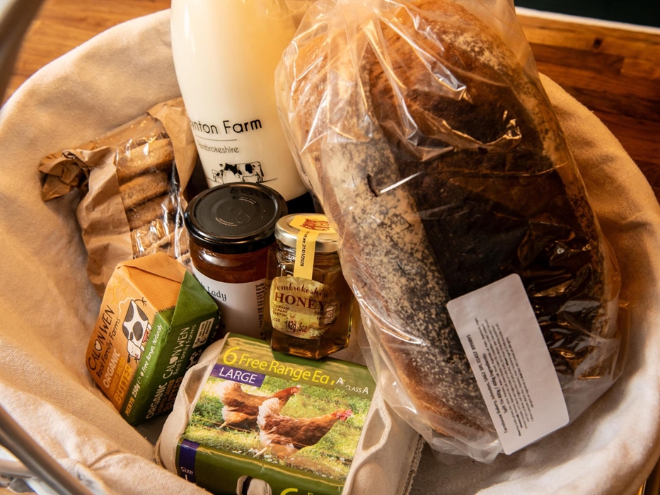Welcome Hamper of Local Produce