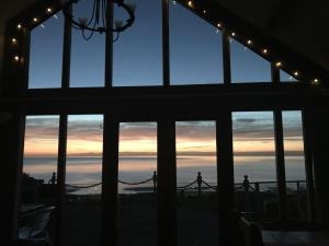 Penty Buwch at sunset