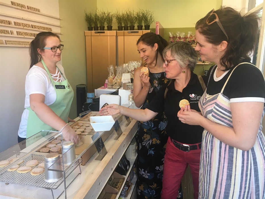 The best way to get a taste of Wales! Enjoy delicious tastings on a relaxed walk around Cardiff.